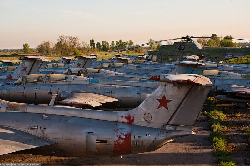 Illustration for article titled The World's Most Bizarre Aircraft Graveyards